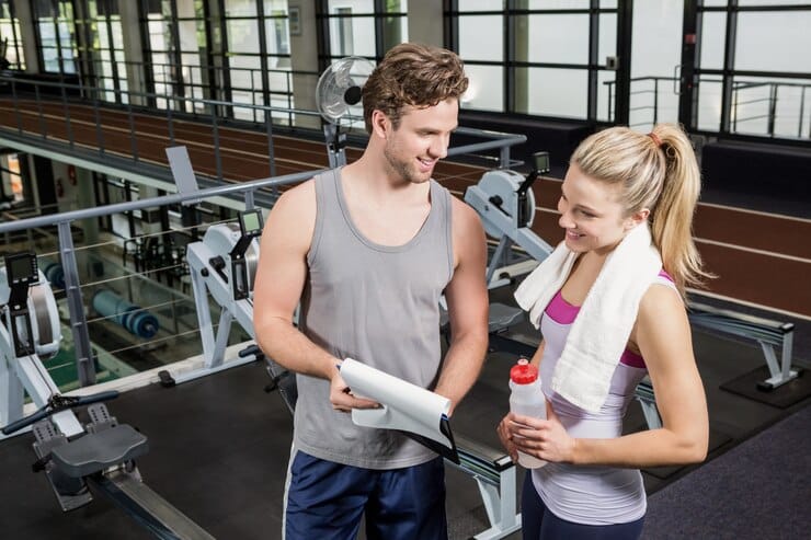 The Pros and Cons of Monthly vs. Annual Gym Memberships