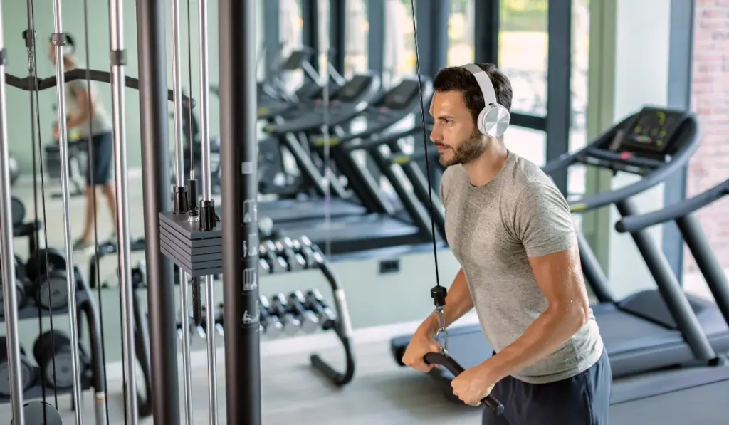 gym in Dubai summer